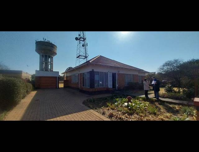 3 BEDROOM HOUSE FOR SALE IN SUNNYRIDGE